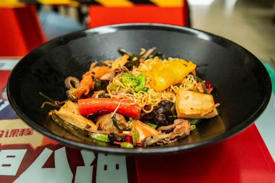 集五湖四海美味，拥四季如画美景！辽宁这所“百年名校”值得报考！