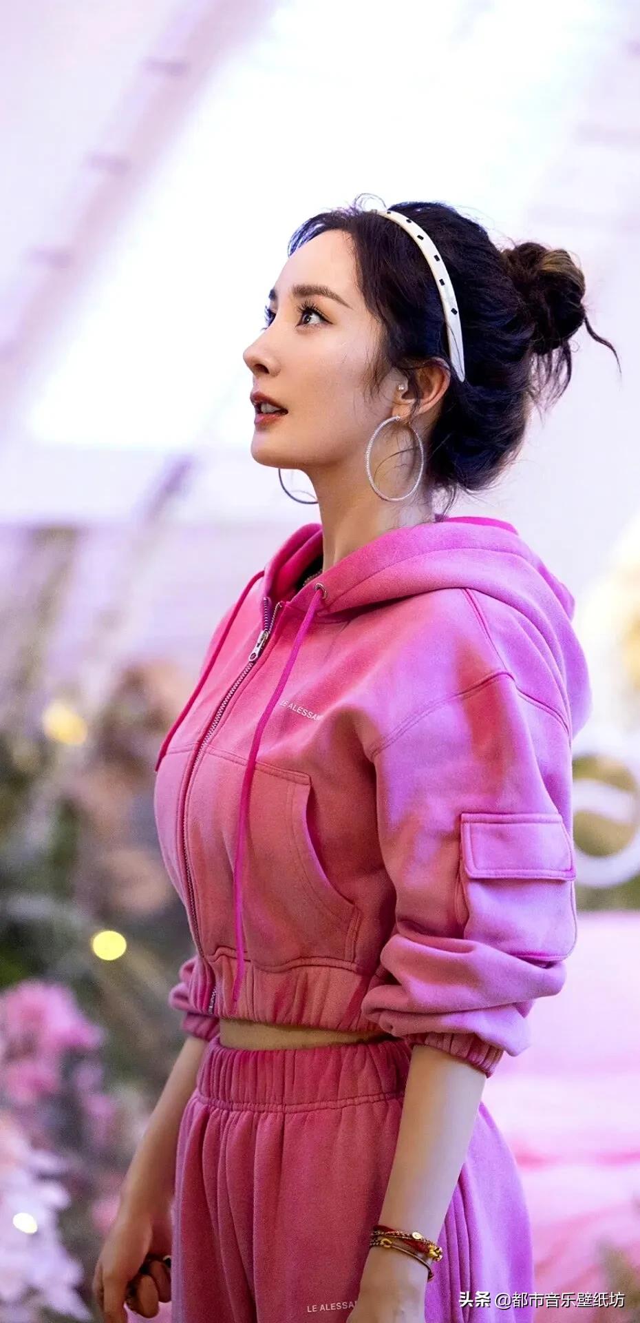 杨幂高清时尚穿搭美图壁纸精选