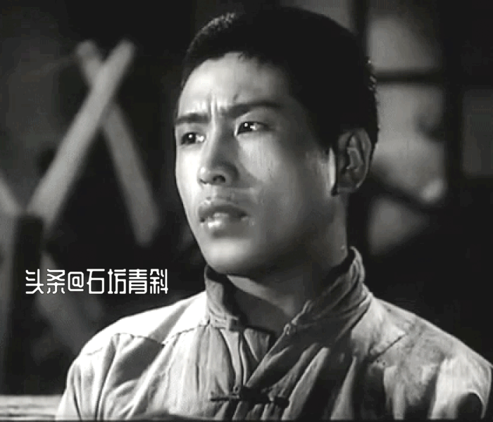 身体硬朗的张良：15岁当兵18岁入党，22岁辞演董存瑞没批准