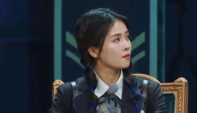 《奔跑吧》中的Angelababy和白鹿小姐姐是两种不同的风格哦