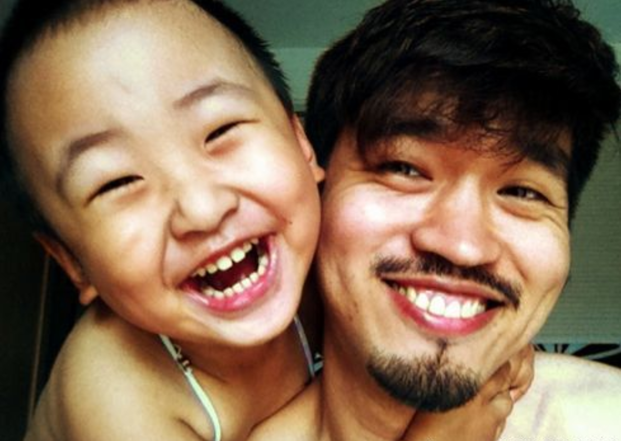 戏里又渣又坏，戏外宠妻爱子多年，你不知道的“冉森”栾元晖