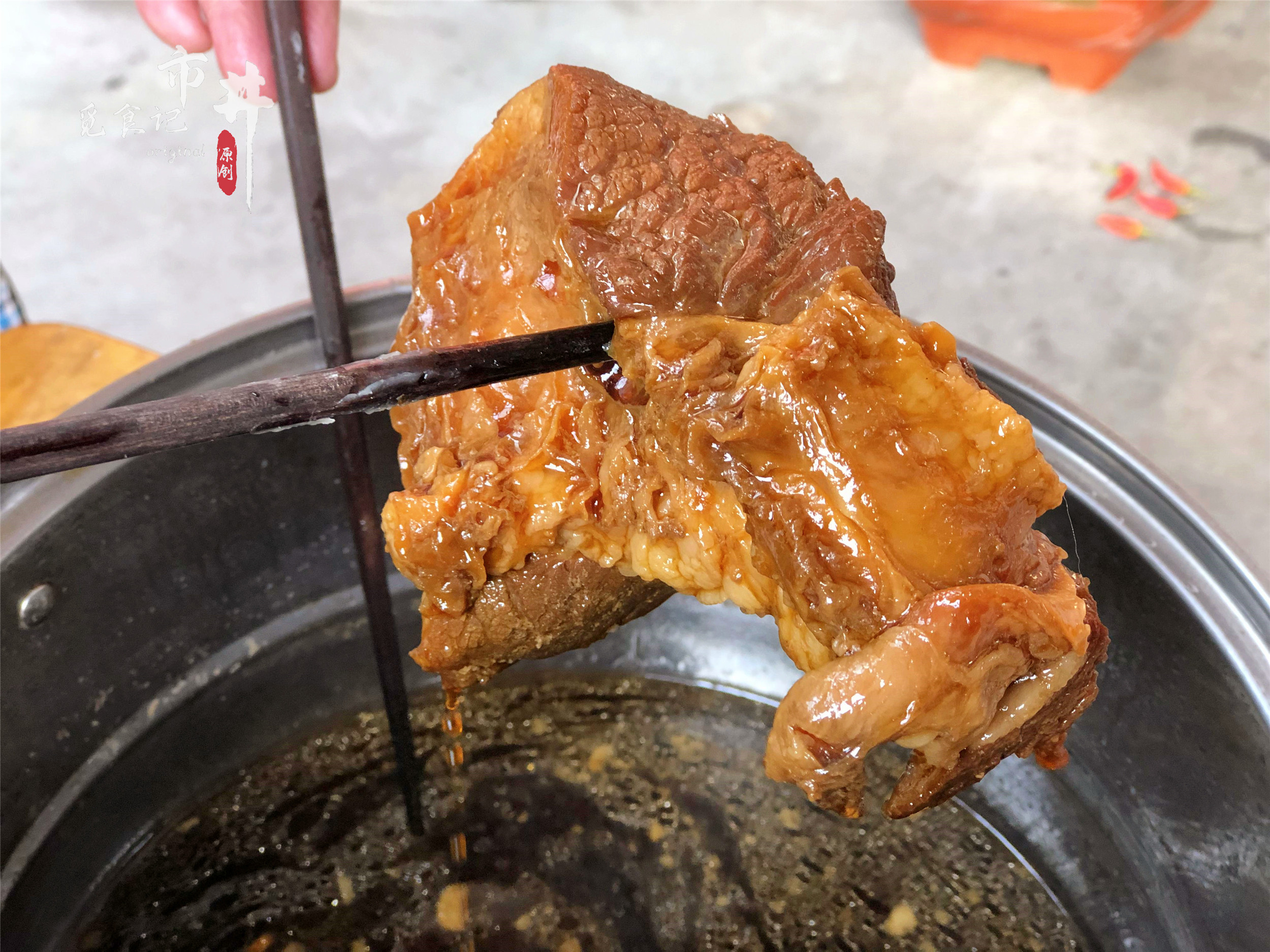 我家拿手的滷牛肉，只需4樣配料，牛肉味道香縮水少，能拿去賣了