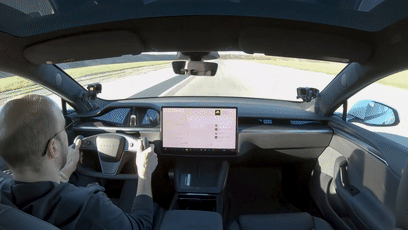 特斯拉单踏板为啥容易误踩油门？30年燃油车老司机踩错几率更大