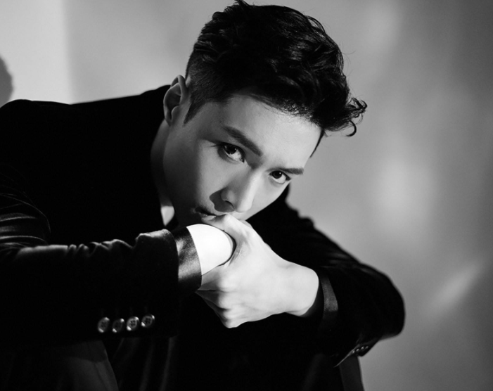 学海无涯，“小绵羊”张艺兴参加长江商学院面试，这是什么学校