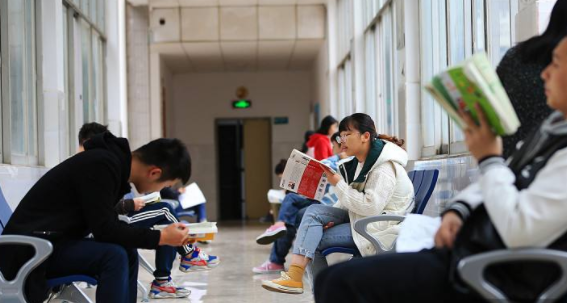 大学生毕业难度恐升级，将于2022年全面实行，提前了解或能少吃亏