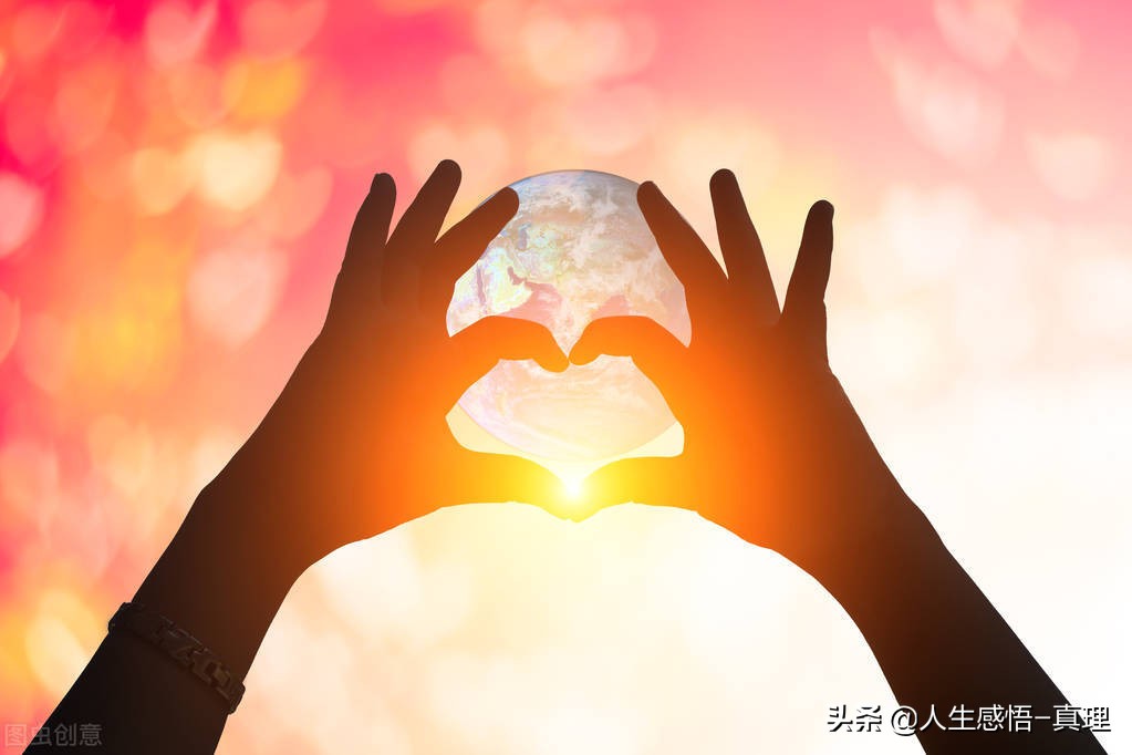 时光如流水，一去不复返，人生的终点，不过是一场毕业聚会