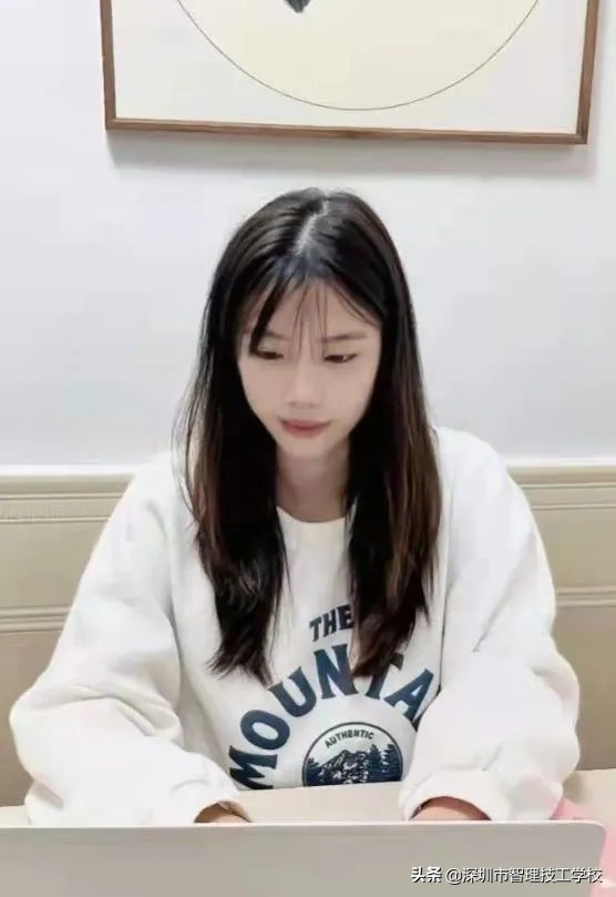 深圳市智理技工学校与您携手同心抗疫