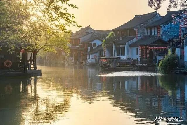 描写江南美景的句子