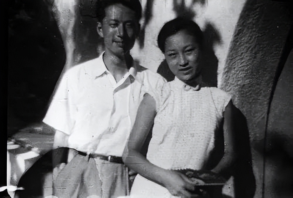 演员冯喆与妻子有隔阂49岁绝望自杀妻子怀念的方式让人泪目