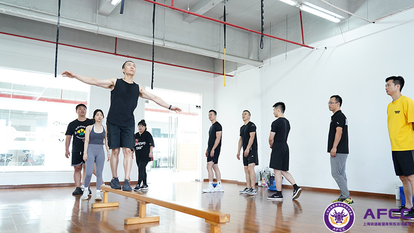 健身学校哪家比较好呢？