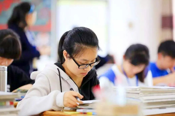 高考志愿填报重要五步，做好了，考生相差50分也有同等机会