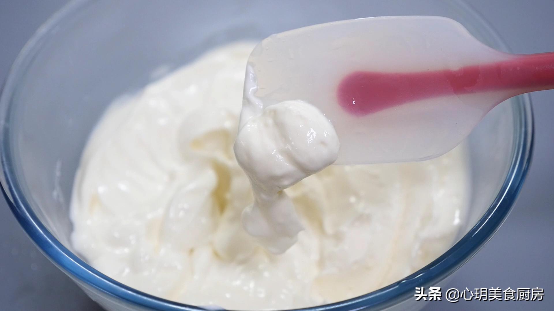 在家怎么自制奶油？只需要2样材料，就能成功制作奶油，太简单了