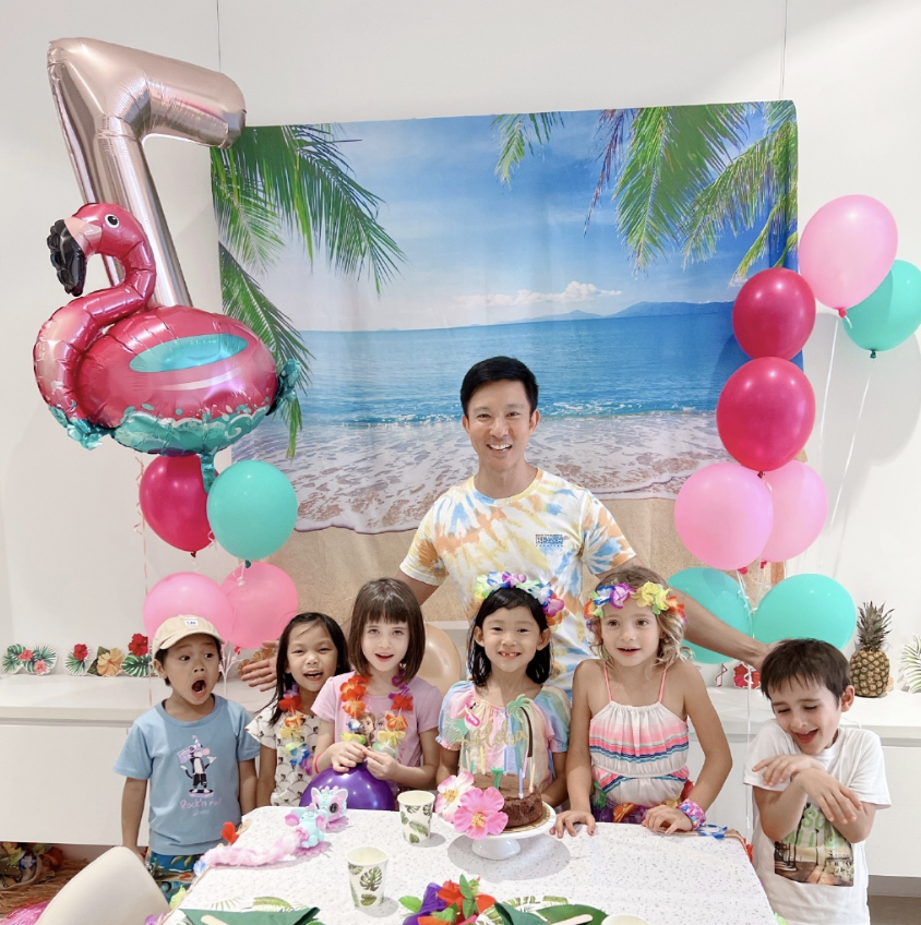 《绿光森林》立威廉发文怒斥自媒体，对方攻击7岁女儿长相太过分