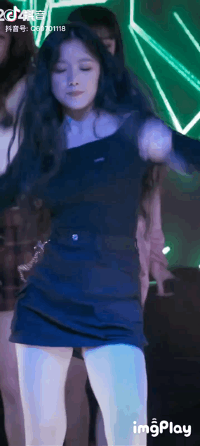 互联网美女真的太多了！杨幂身材大杀四方，赵今麦长大了这么美？