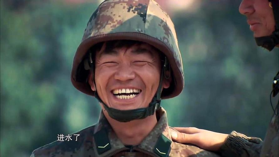 王宝强应该开个艺德培训班，能让明星塌方的“雷”他都完美化解过