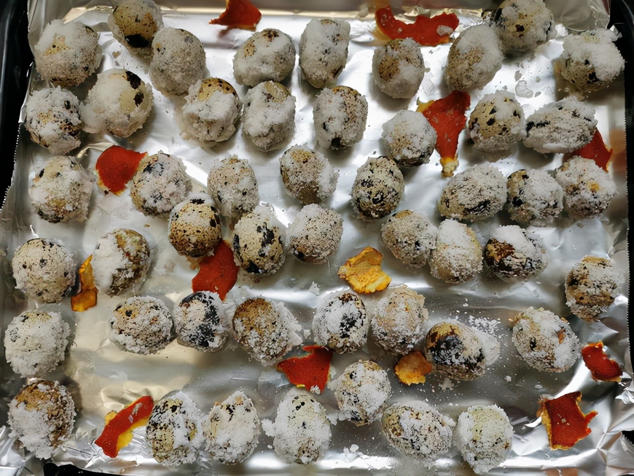 鹌鹑蛋不卤也不炸，这种做法比白水煮好吃100倍，一口一个超过瘾