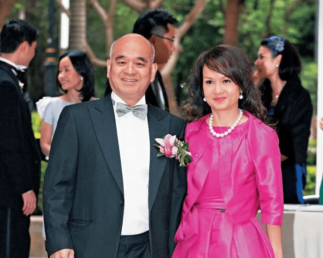 从卖黄金到千亿身家，周大福如何富过三代？