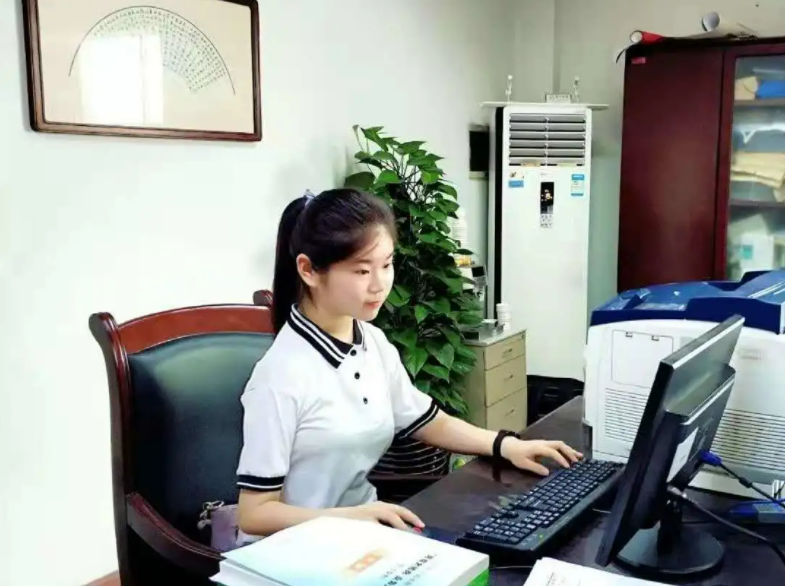 保研清华，出国深造，入职世界500强！这12位“硬核”学霸，来自同一大学！