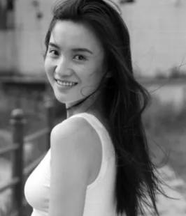 小宋佳，任性20年，为了事业放弃爱情，如今42岁还是单身