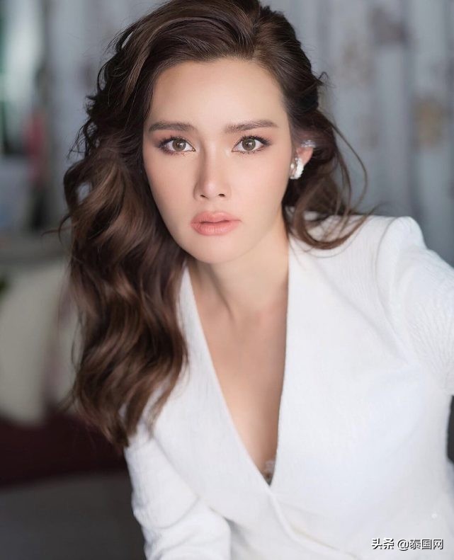 泰国著名女演员Ying感染新型日冕病毒