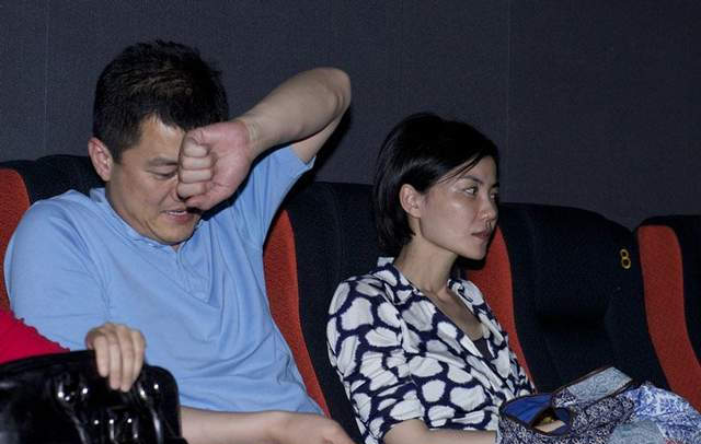 离婚后选择前任的王菲和大s：中年人的婚姻很现实，别被对方拖累