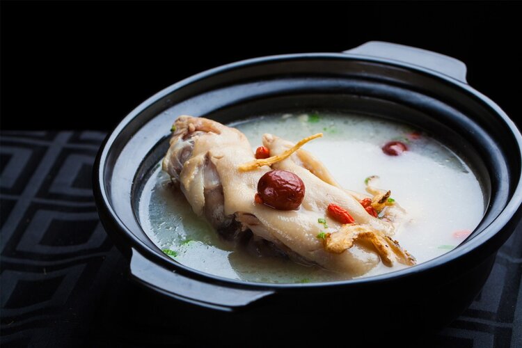 骨头汤不补钙！提醒父母：除了牛奶，这3种食物也是补钙“高手”