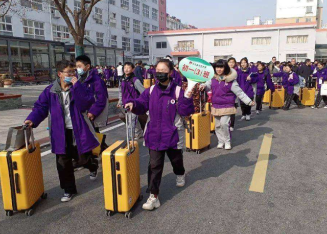 放假通知！云南大中小学放假时间出炉，放假时间或将“统一延后”