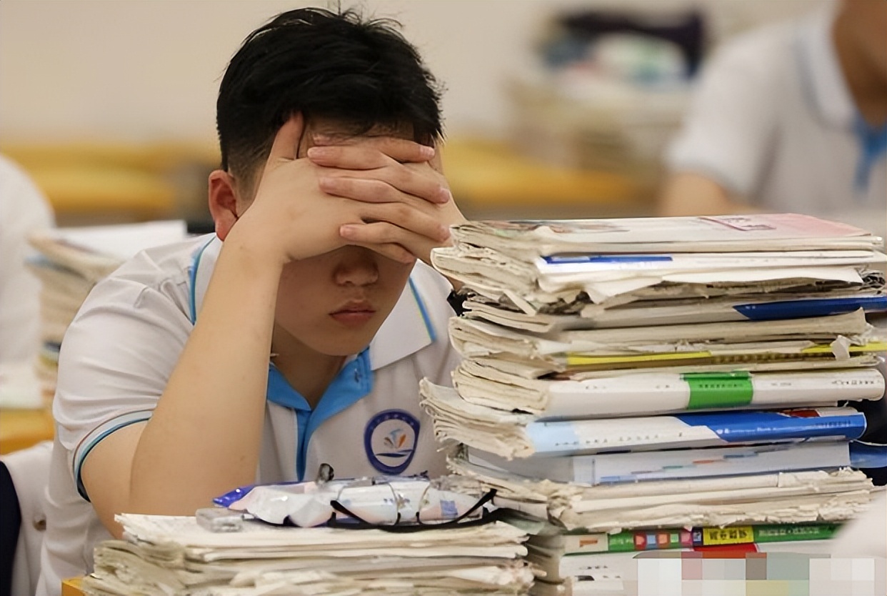 同样是考上专科，“高考和单招”有很大差距，高三生别不以为然