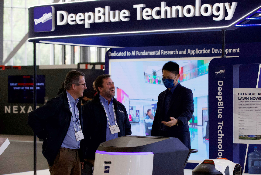 无惧疫情率先复工复产，深兰组织团队奔赴欧洲开拓市场