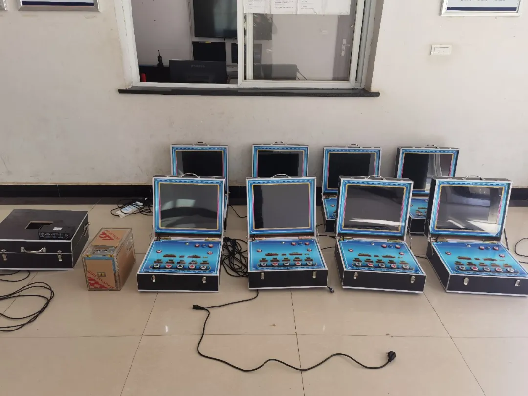 贵溪公安成功捣毁一赌博窝点，现场抓获13名涉赌人员！