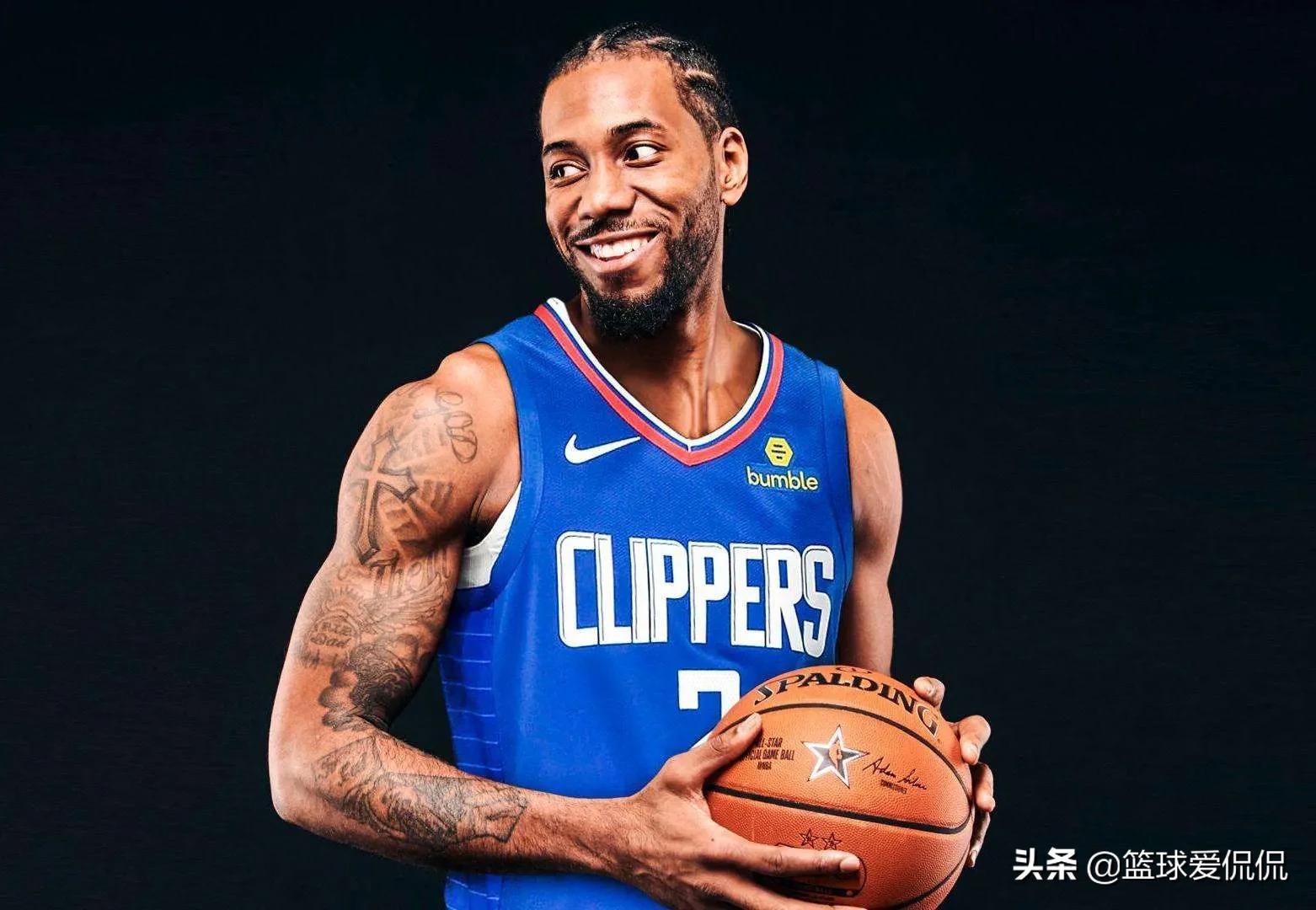 打nba的球员有哪些(专家眼里的NBA现役前十球星，库里第五，詹姆斯第六，哈登第十)