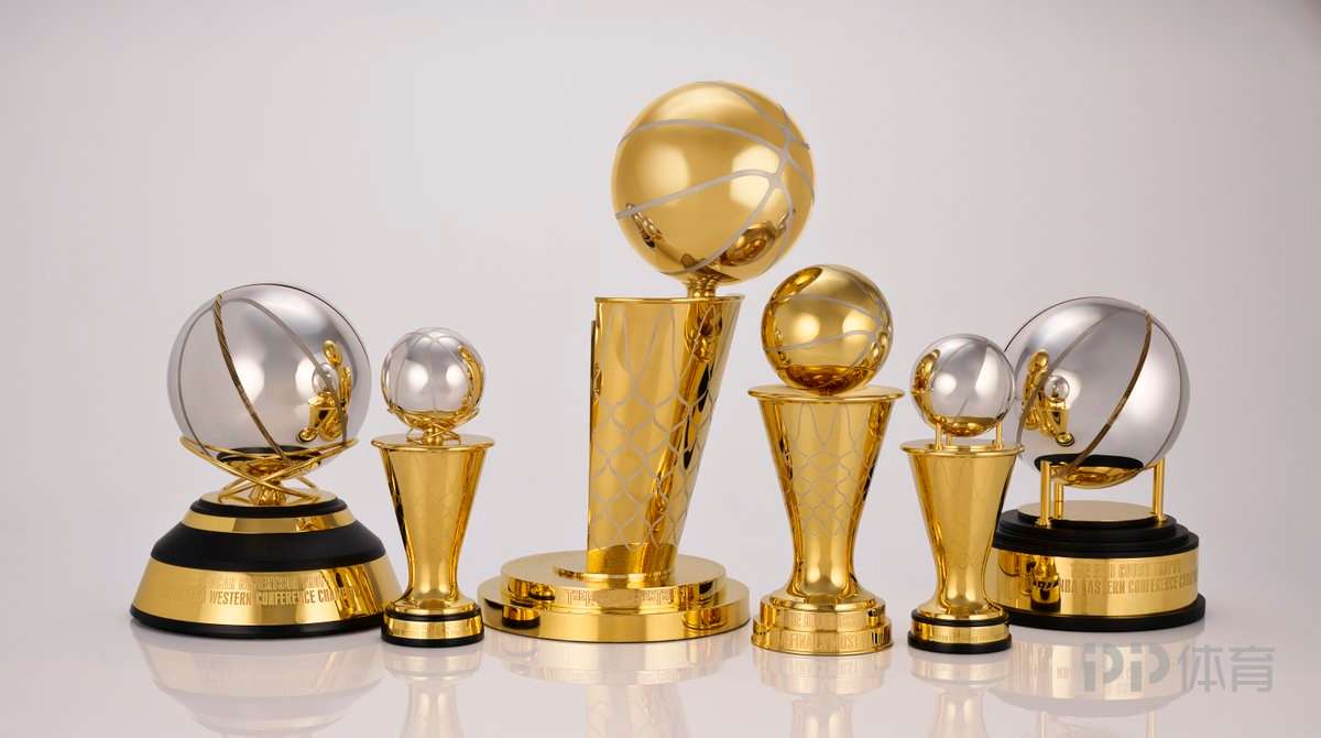 NBA官方：今年新增分区决赛MVP奖杯 以伯德、魔术师名字命名