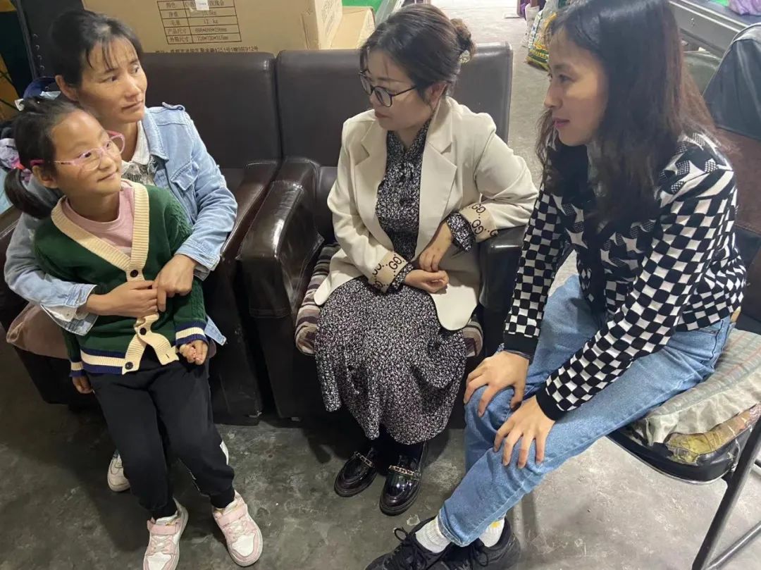 家访，一场教育的行走｜成都市江小学开启全员“暖心”家访之旅
