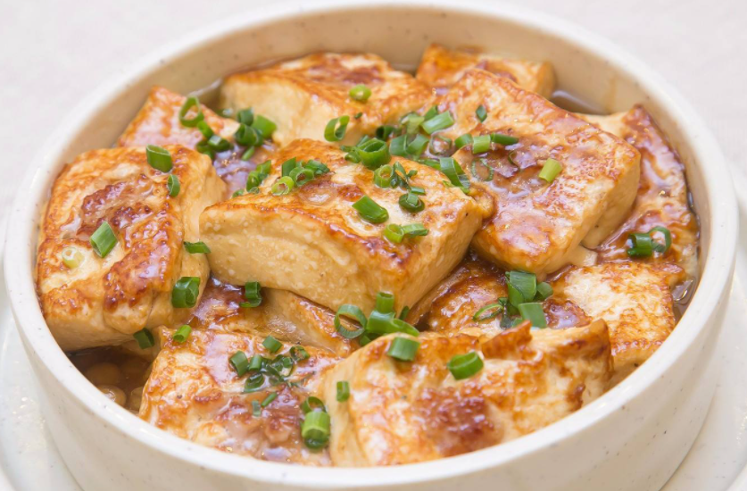 作为客家文化推介的城市梅州,有什么特色的美食是不可错过的?