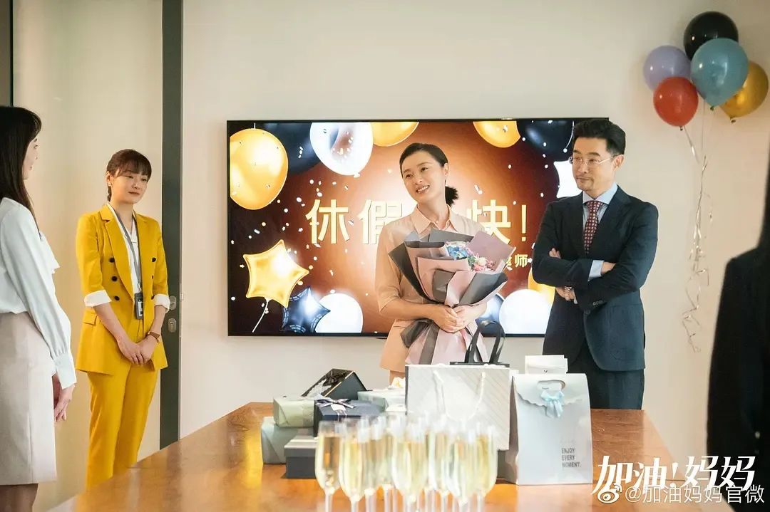 张雨绮和董洁，都卷成这样了？