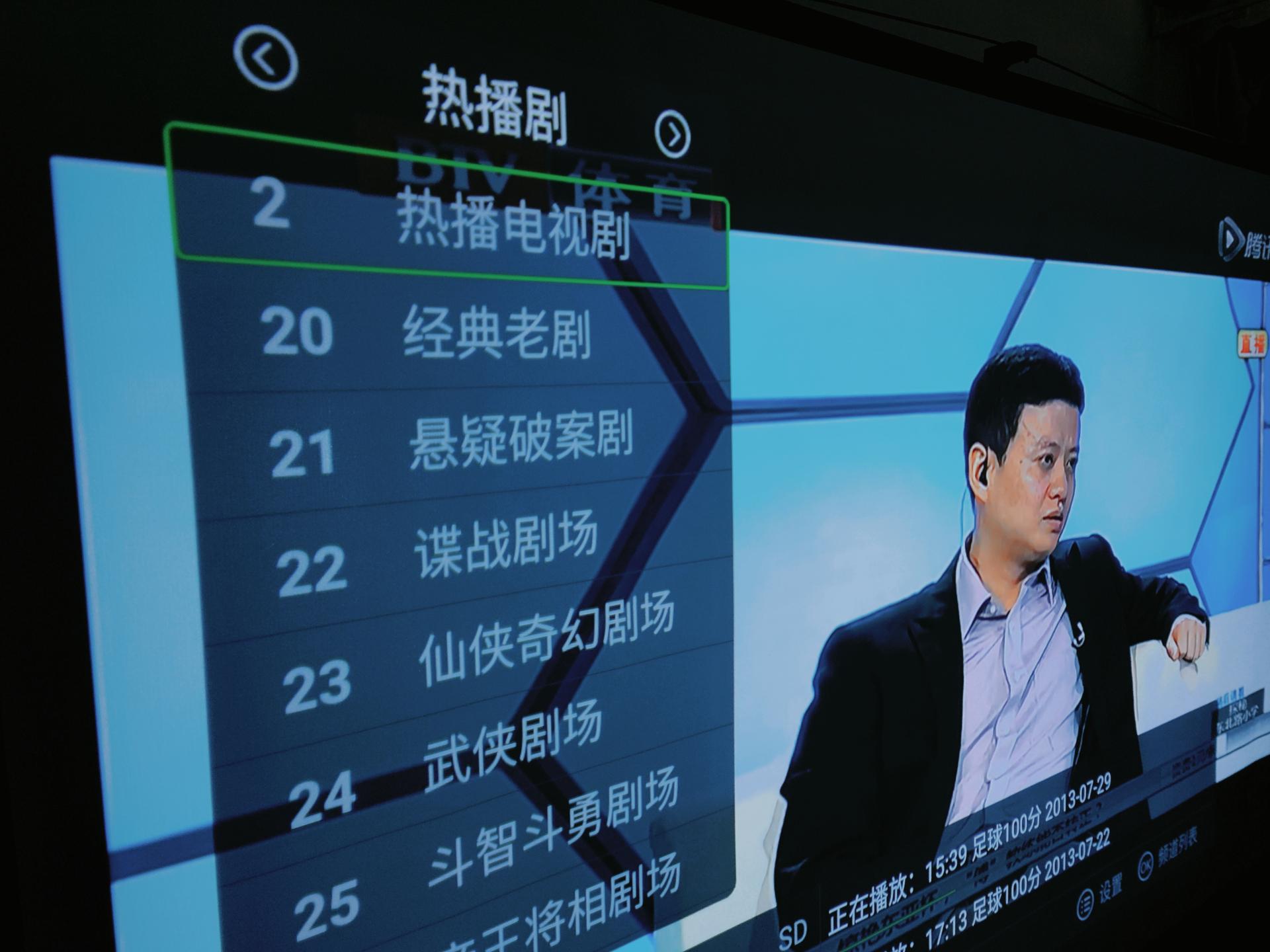 挑战性价比，刷新你对千元级投影仪的认知，这份详细评测送给你