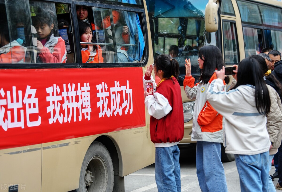 27省美术艺考生报考建议！统考235/文化390分可报考哪些院校？