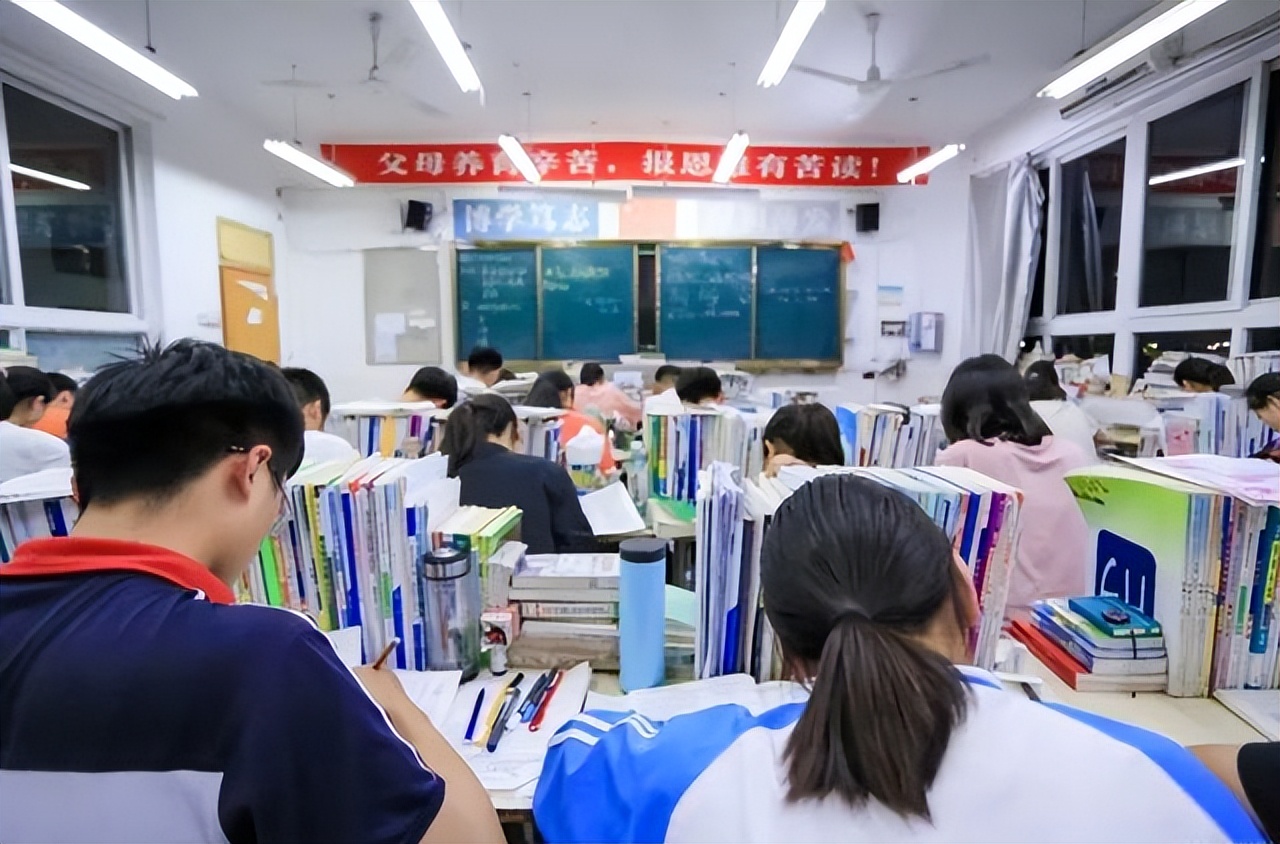 22年高考时间定了！这些信息值得学生家长关注，以免出现意外情况