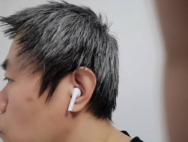 小体积、大能量，高音质、低价格-努比亚新音C1真无线蓝牙耳机