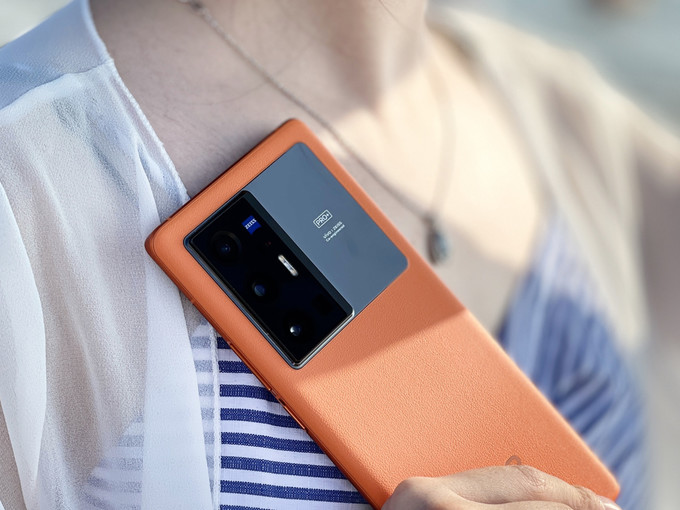 截至2月份，最强的5款影像机皇，华为仍存争议，苹果偏科严重