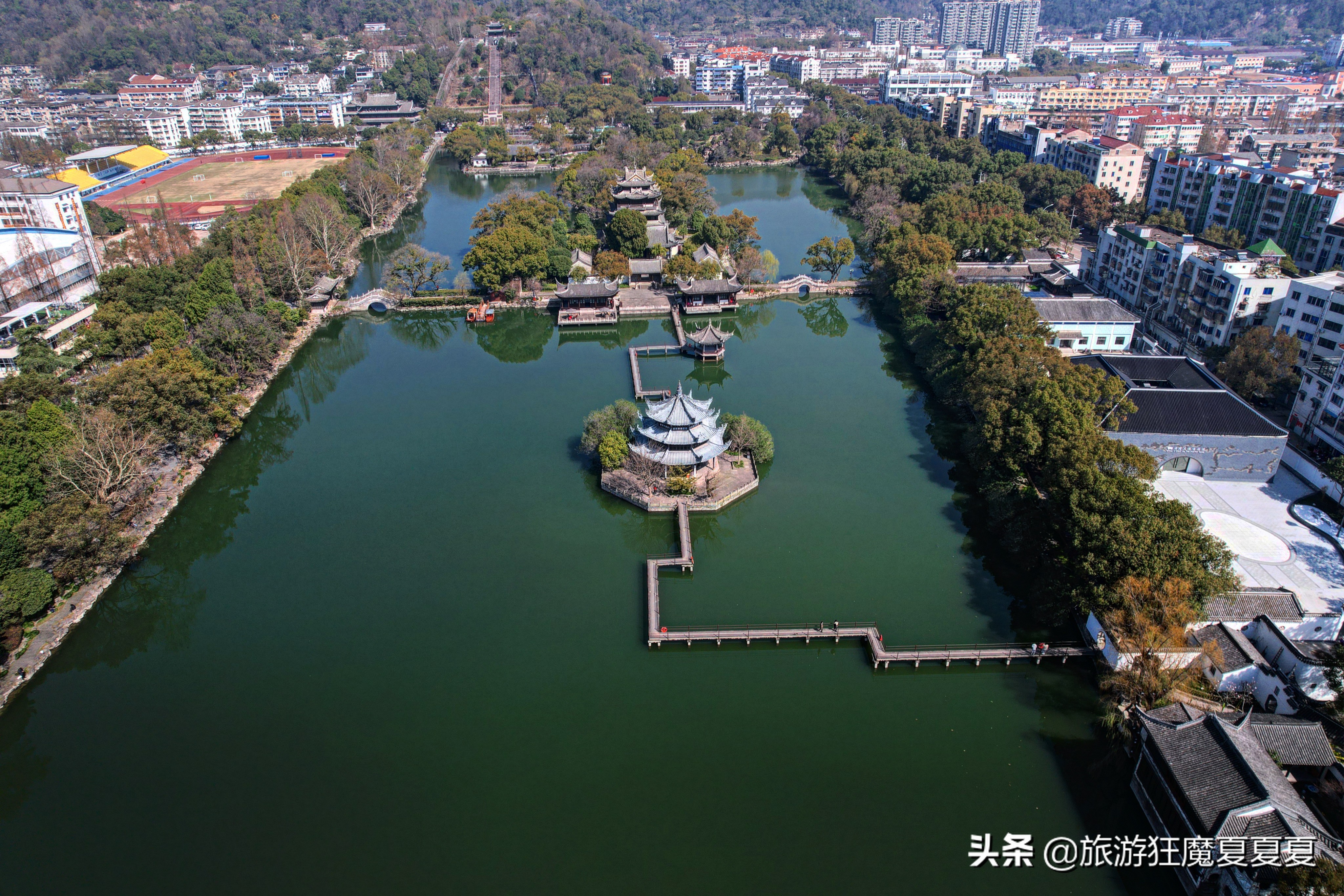 逛北宋东湖,爬江南长城,探访浙江临海台州府城
