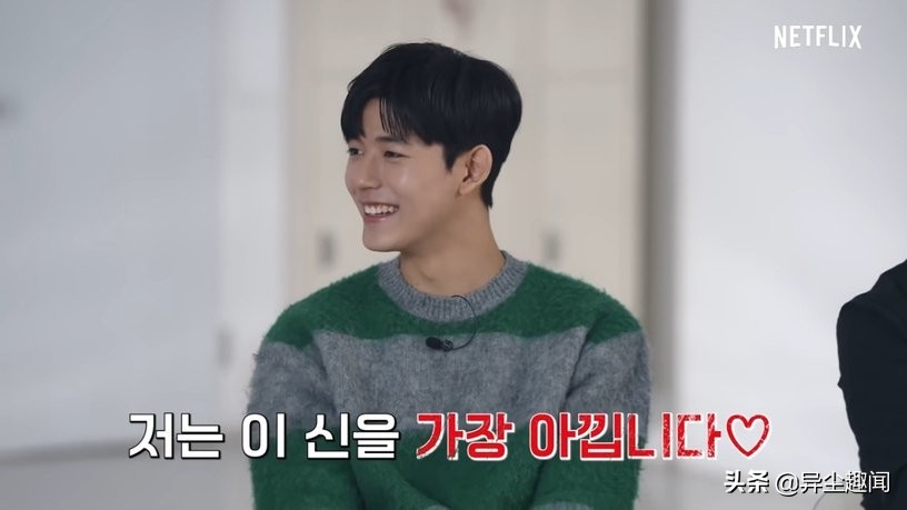 韩剧高甜吻戏幕后！《僵尸校园》班长秀赫吻17次