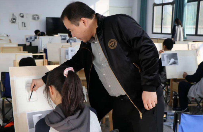 “北大还行的撒贝宁”走过的高考捷径，将于2024年取消，成为历史