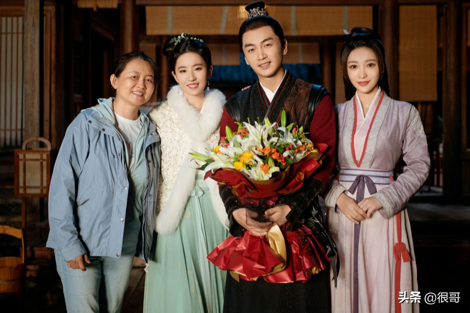 梦华录中的配角都不简单，不仅有10位将夜里的演员，还有两位笑星