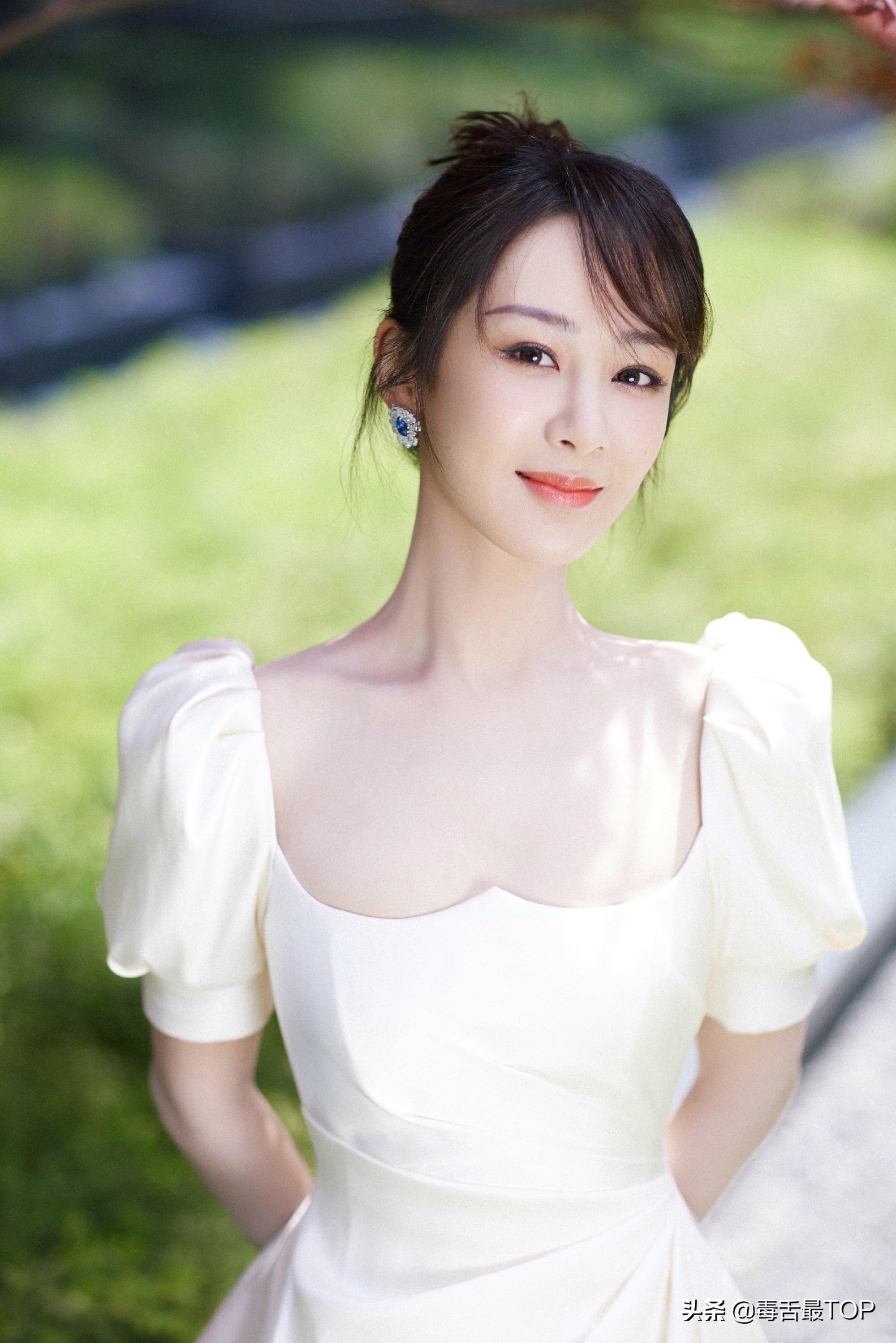 福布斯中国名人榜揭晓，贾玲上榜，“最吸金的艺人”都有谁？