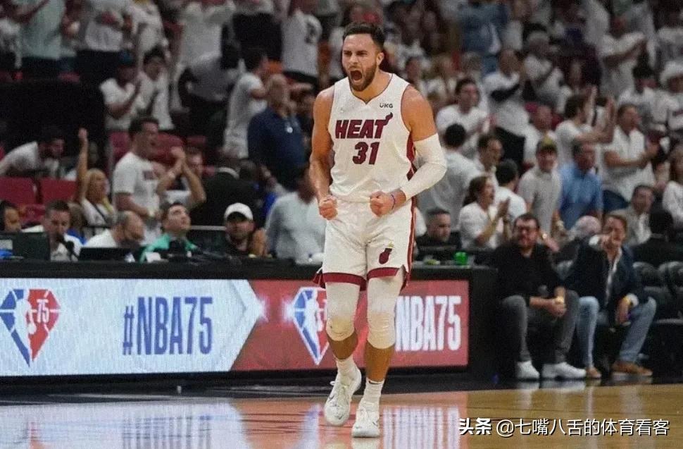 为什么nba比分越来越多(季后赛频现超悬殊比分 NBA出了什么问题？)