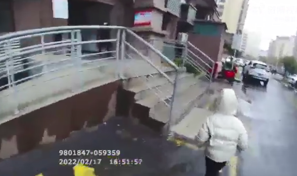 “个人收款码”不停用！最新公告来了【三分钟法治新闻全知道】