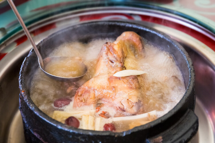 红肉和白肉，区别在哪？哪个对健康更好？吃肉难题终于有答案了