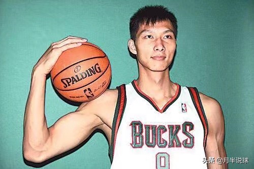 NBA球员平均年薪(姚明打NBA挣了五个亿？盘点NBA的六位中国球员工资到底有多少)