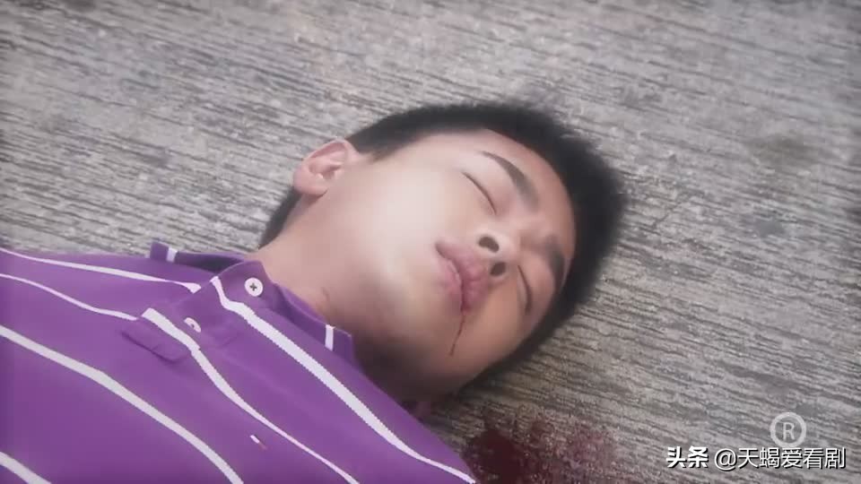 《仁心解码2》曹启超，童年被侵犯造成一生阴影，化身冷血屠夫